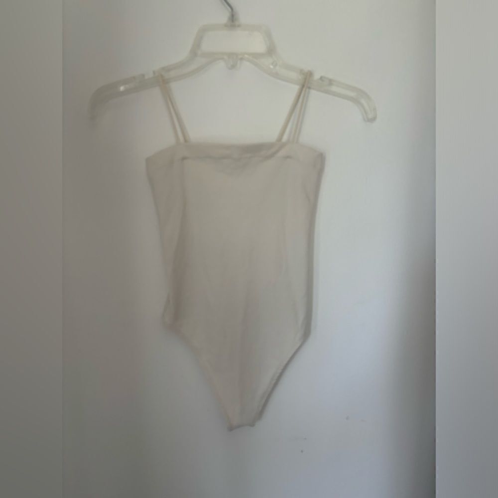 American Eagle Ribbed Spaghetti Strap Bodysuit Size XS Off White